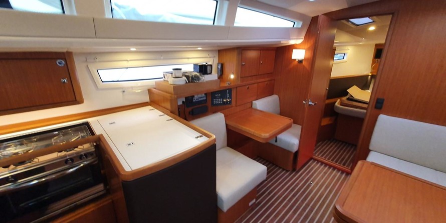 Bavaria Vision 42