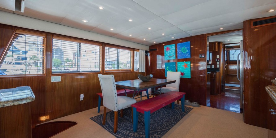 Marine trader 44 long range cruiser