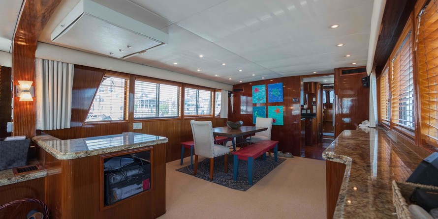 Marine trader 44 long range cruiser