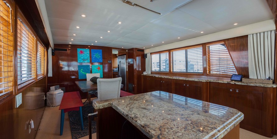 Marine trader 44 long range cruiser