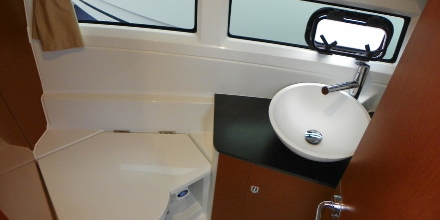 Jeanneau Merry Fisher 895