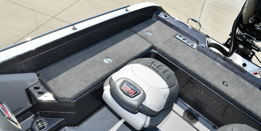 Everglades 230 cc w/ 250 verado