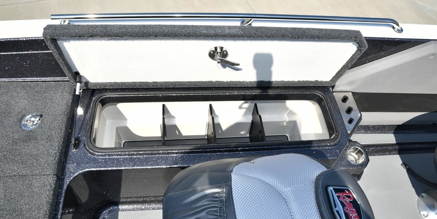 Everglades 230 cc w/ 250 verado