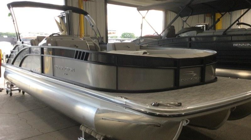 Bennington 25 LTSB
