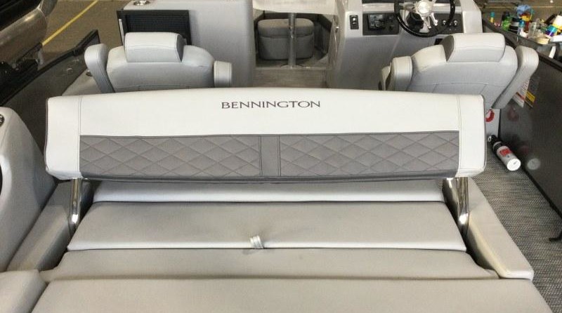 Bennington 25 LTSB