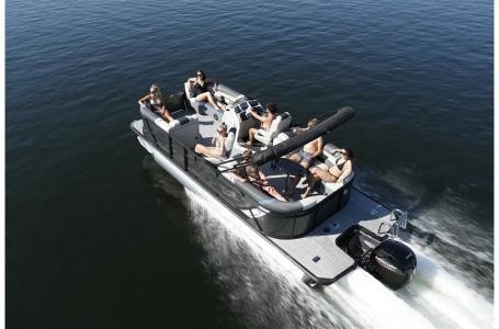 Sunchaser Boats Geneva Cruise 22 LR DH