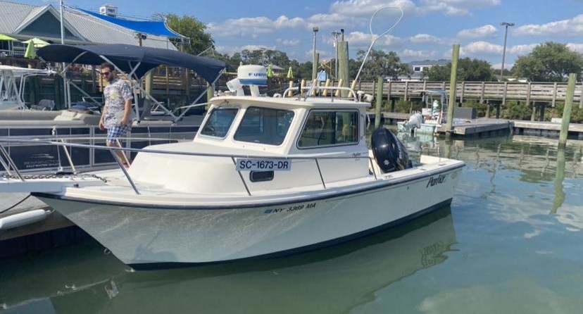 Parker 2120 Sport Cabin