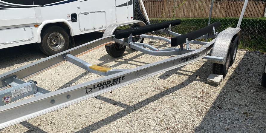 Parker 2120 Sport Cabin