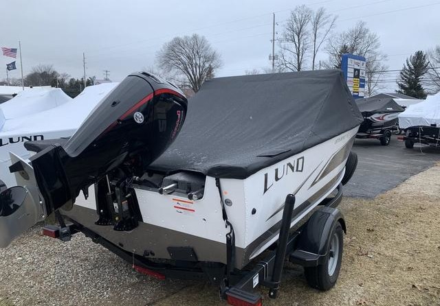 Lund Boats 1875 Impact Sport