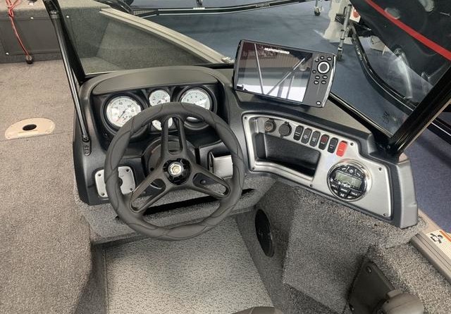 Lund Boats 1875 Impact Sport