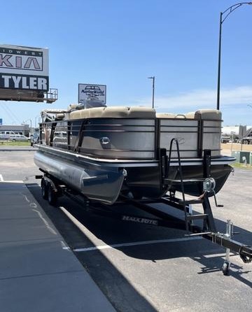 60 x 16 tri-toon passenger vessel