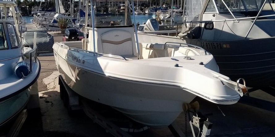 Caravelle sea hawk 230