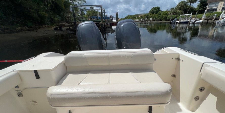 Pursuit os 285 offshore