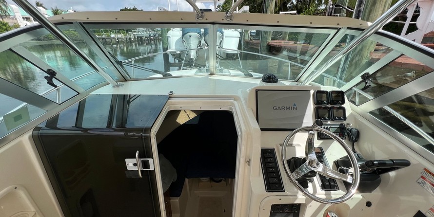 Pursuit os 285 offshore