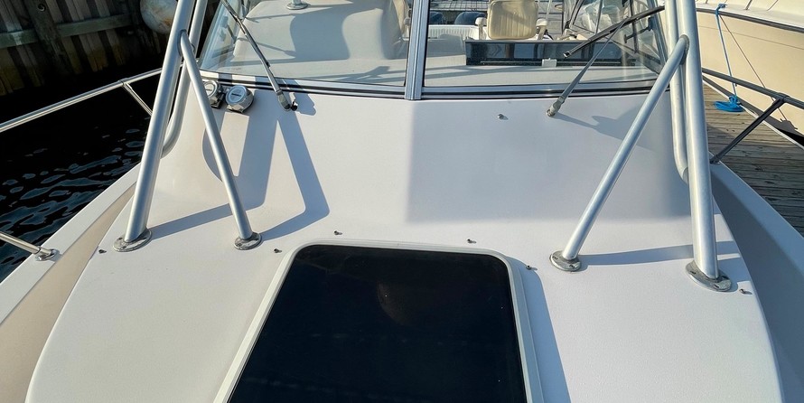 Grady-White Marlin 300