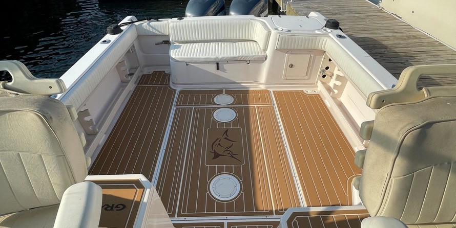 Grady-White Marlin 300