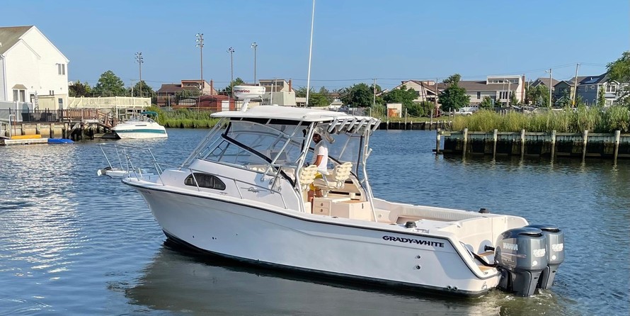 Grady-White Marlin 300