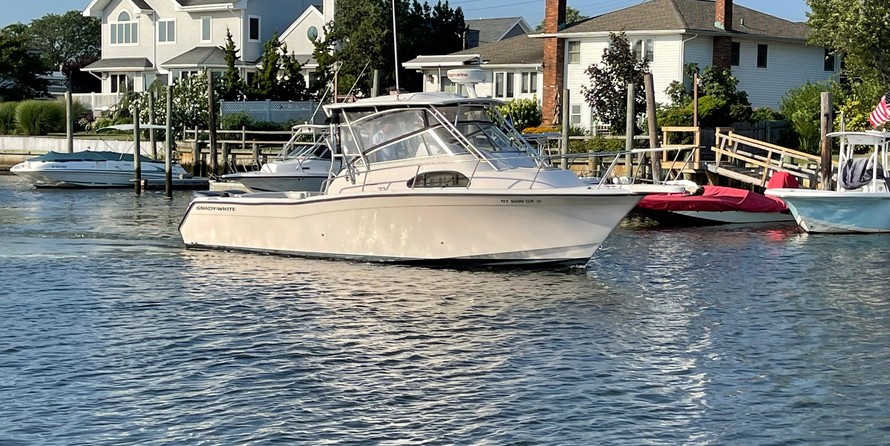 Grady-White Marlin 300