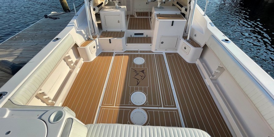 Grady-White Marlin 300