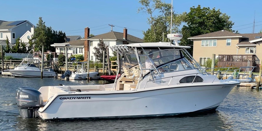 Grady-White Marlin 300