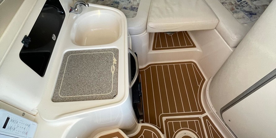 Grady-White Marlin 300