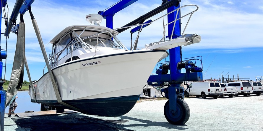 Grady-White Marlin 300