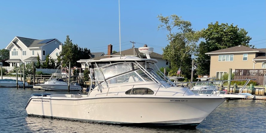 Grady-White Marlin 300
