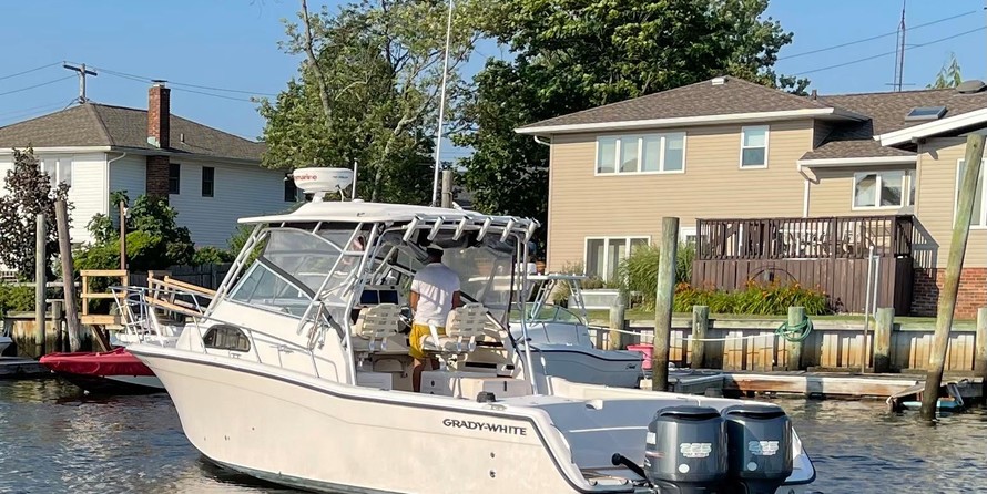 Grady-White Marlin 300
