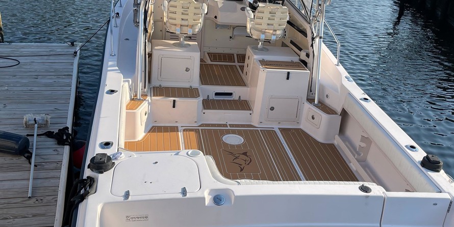 Grady-White Marlin 300