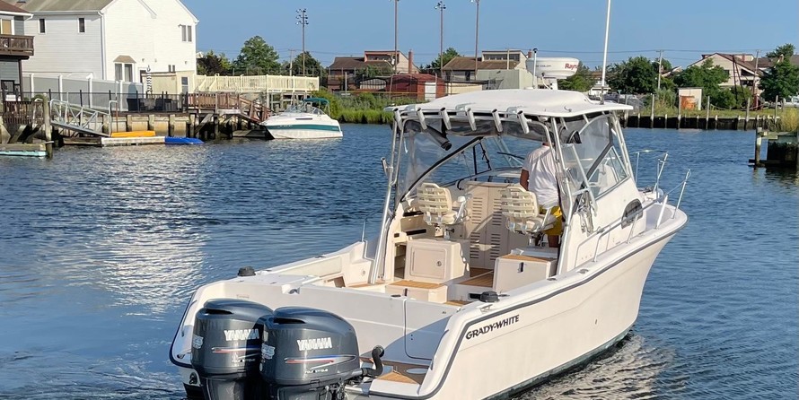 Grady-White Marlin 300