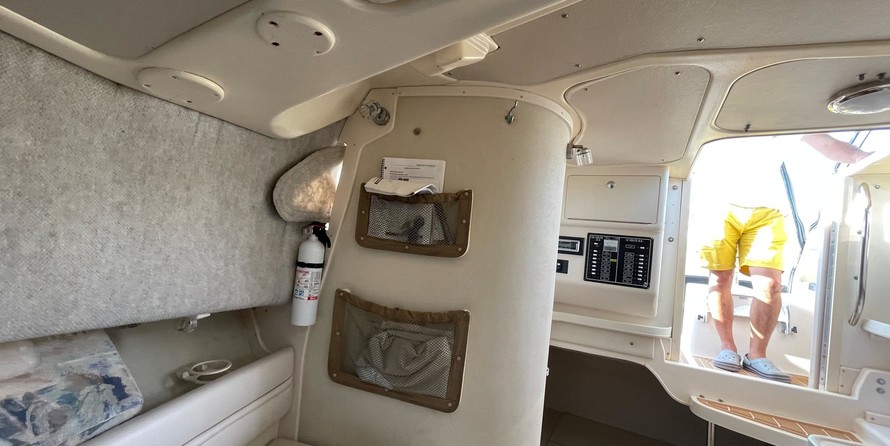 Grady-White Marlin 300