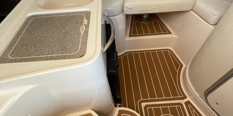 Grady-White Marlin 300