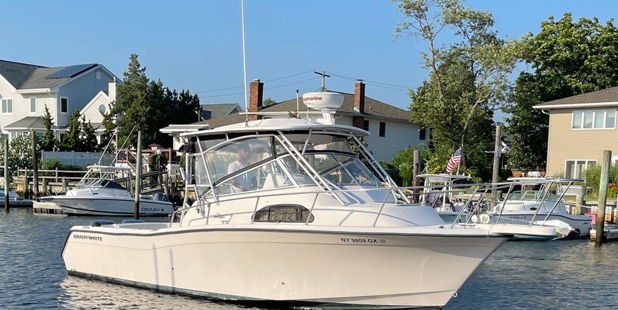 Grady-White Marlin 300