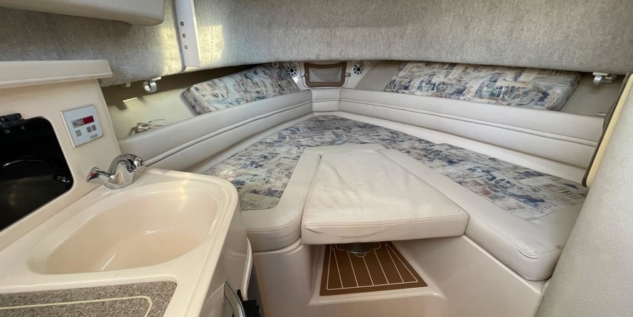 Grady-White Marlin 300