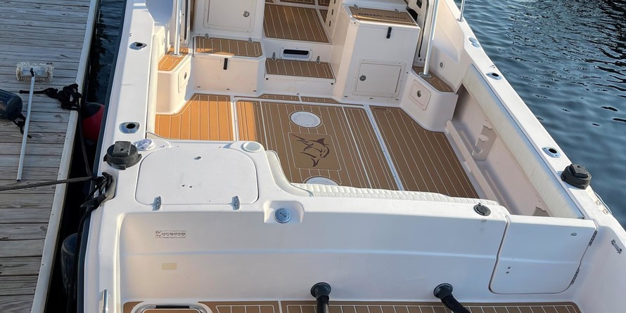 Grady-White Marlin 300