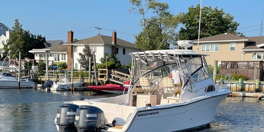 Grady-White Marlin 300