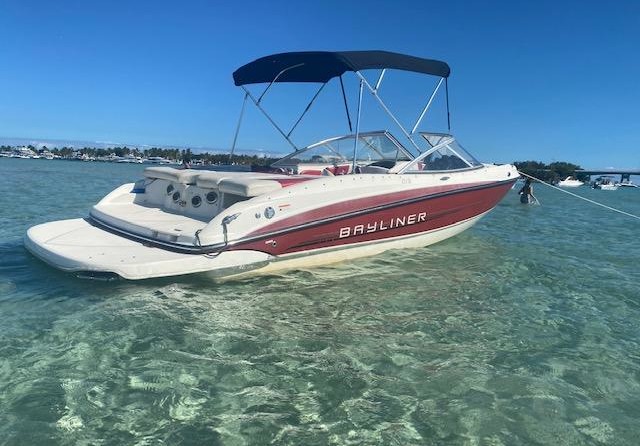 Bayliner 215 Bowrider