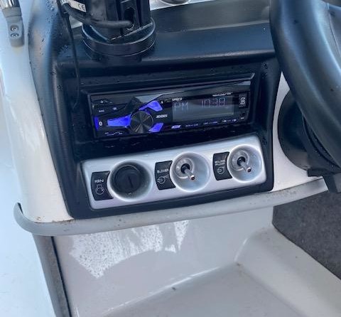 Bayliner 215 Bowrider