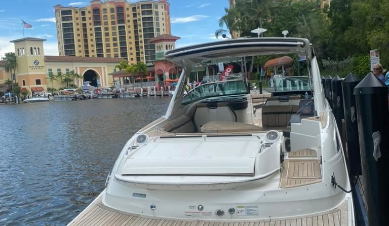 Sea Ray 350 SLX