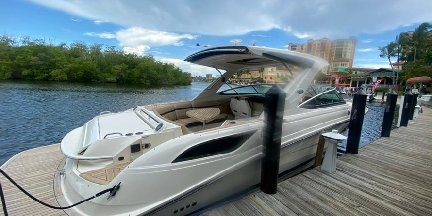 Sea Ray 350 SLX