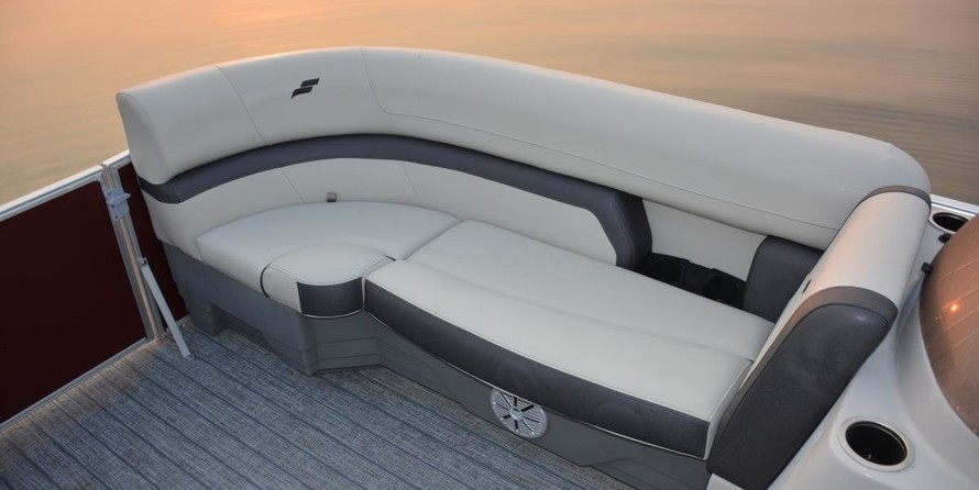 Starcraft Marine EX 22 R