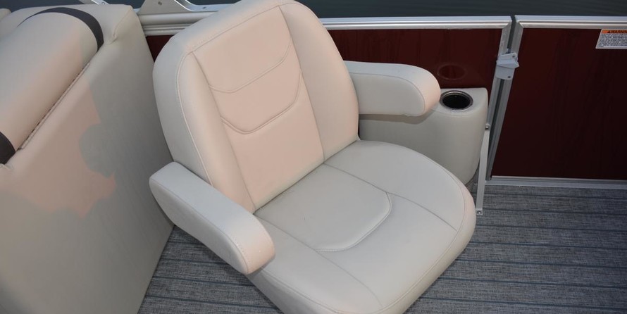 Starcraft Marine EX 22 R