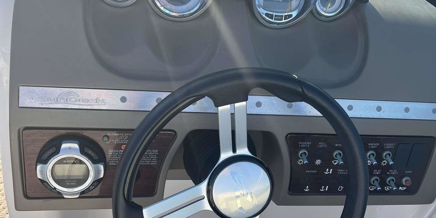 Sea Ray 260 Sundeck