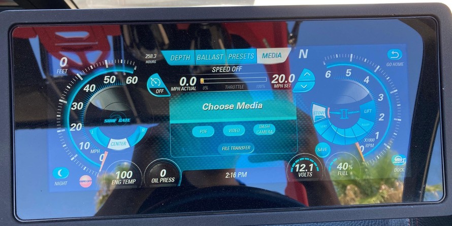 Malibu Wakesetter 22MXZ Soven Edition