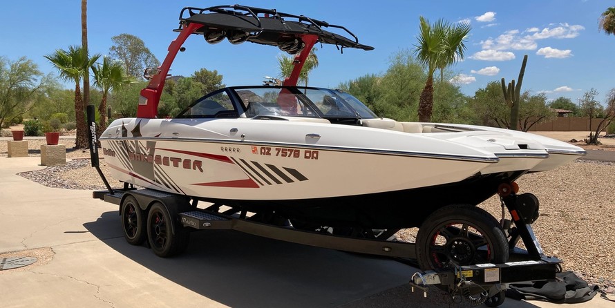 Malibu Wakesetter 22MXZ Soven Edition