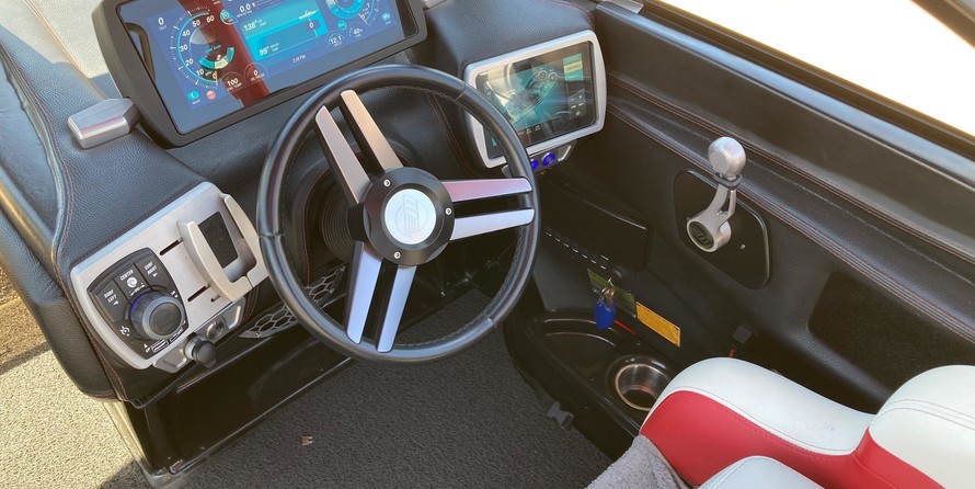 Malibu Wakesetter 22MXZ Soven Edition