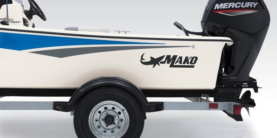 Mako Pro Skiff 17 CC