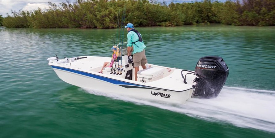 Mako Pro Skiff 17 CC