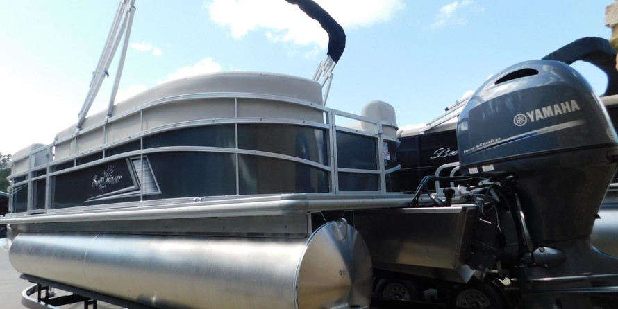 Sunchaser Boats Geneva Cruise 20 LR DH