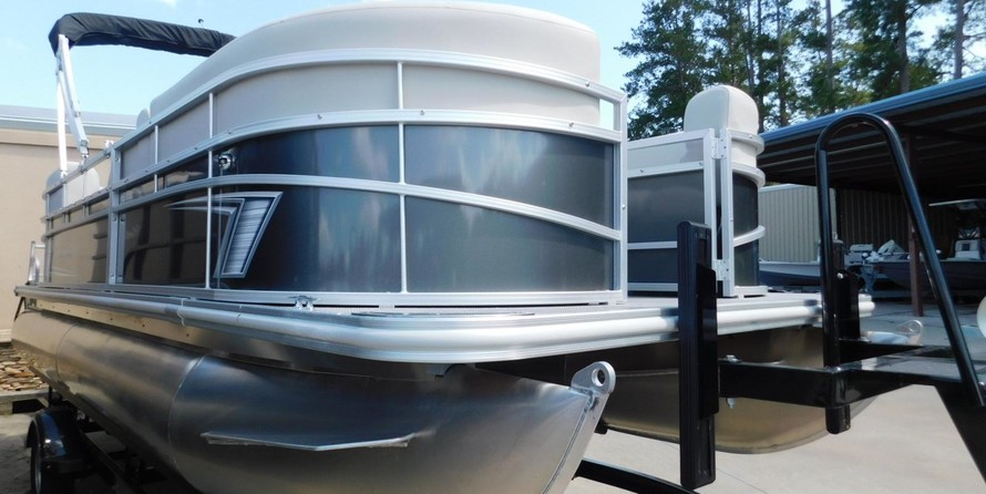 Sunchaser Boats Geneva Cruise 20 LR DH